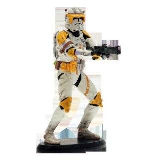   Star Wars: Commander Neyo 1:10 Scale Resin Statue: Toys & Games