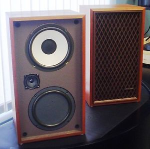 realistic nova 10 speakers