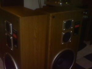 2 Vintage Sony Ss U515 3 Way Floor Standing Stereo Speaker