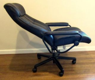 Ekornes Stressless Modern Ambassador Black Leather Recliner Chair Only