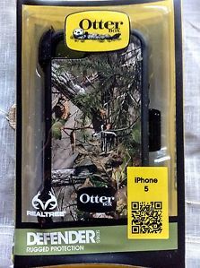 iPhone 5 Defender Series with Realtree Camo